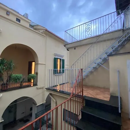 Lulu' Lesuites