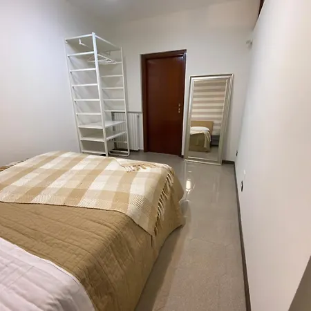 Lulu' Lesuites Alojamento de Acomodação e Pequeno-almoço Cava deʼ Tirreni